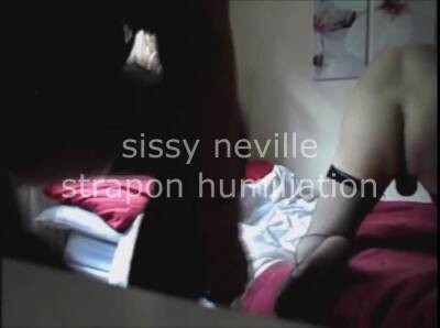 Sissy neville strapon - sunporno.com