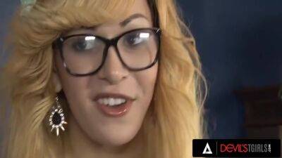 Ryder Monroe - Sexy Trans With Glasses Gets Her Asshole Plumbed - hotmovs.com