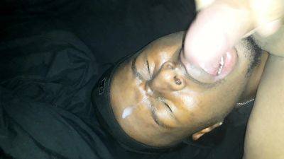 black guy gets facial from latina tranny - drtvid.com
